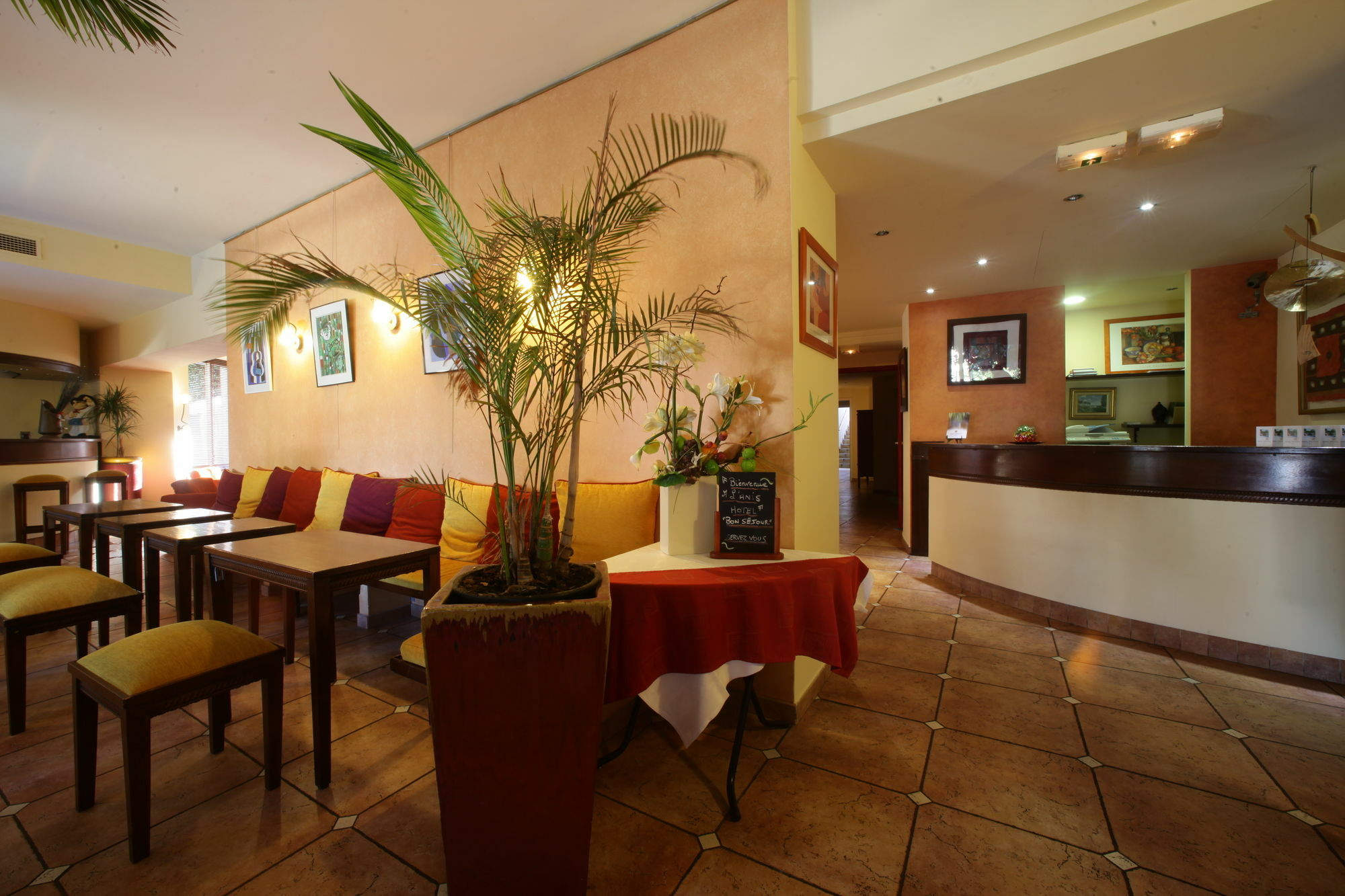 Anis Hotel Niza Exterior foto
