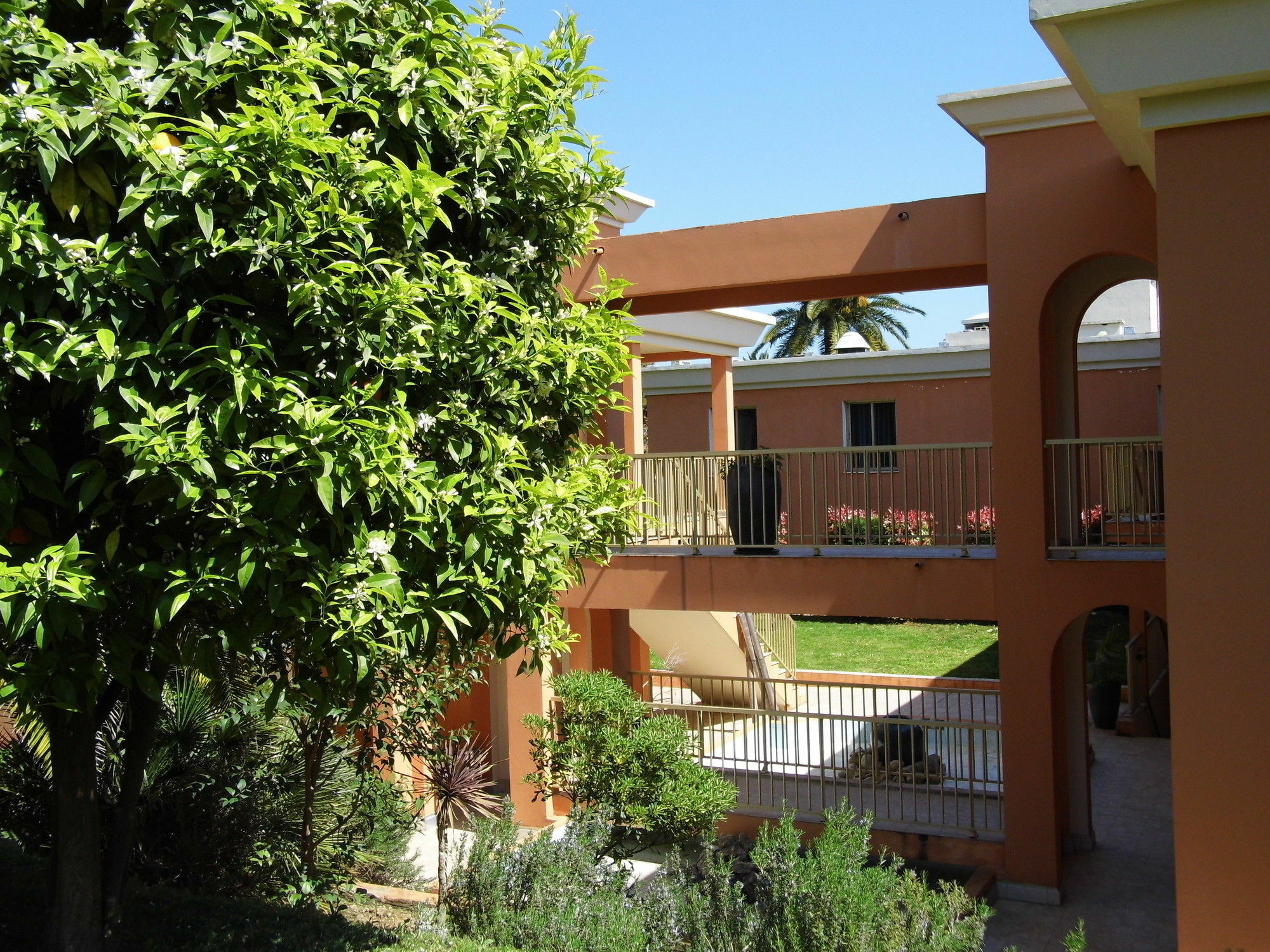 Anis Hotel Niza Exterior foto