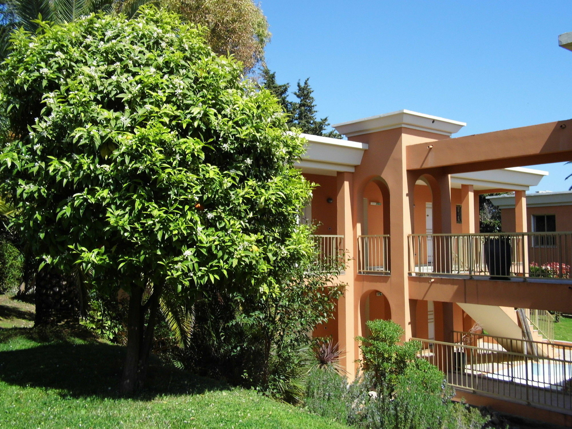 Anis Hotel Niza Exterior foto
